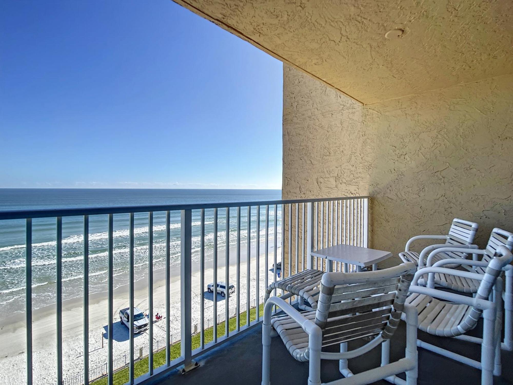 Oceanfront Balcony, Pool, Bbq, Steps To Flagler Ave Villa New Smyrna Beach Kültér fotó